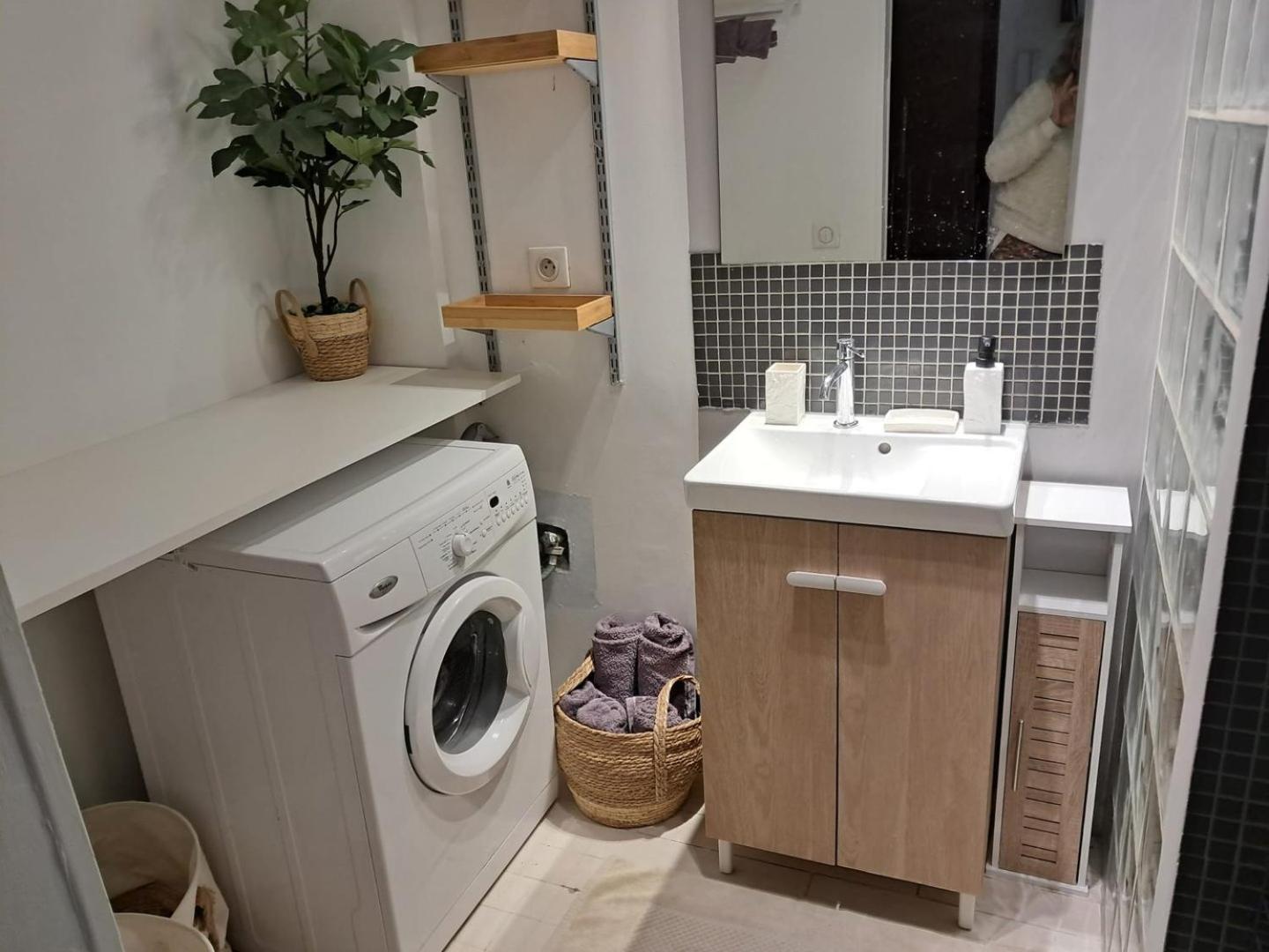 Large T2 50m From The Beaches * Nizza